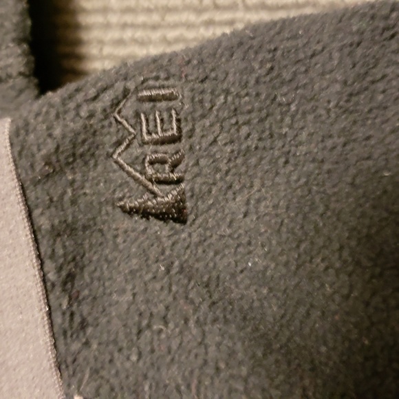 REI 18M Black Fleece Base Layer w/ FREE HAT - Picture 2 of 4